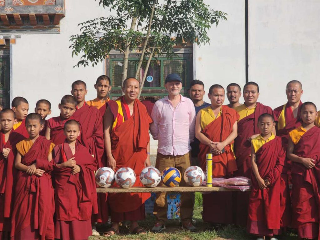 Pochhu Dumra Donation