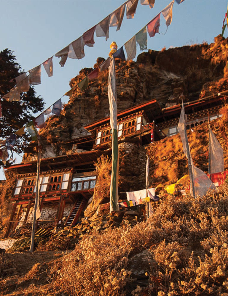 Bumdra Trek tour
